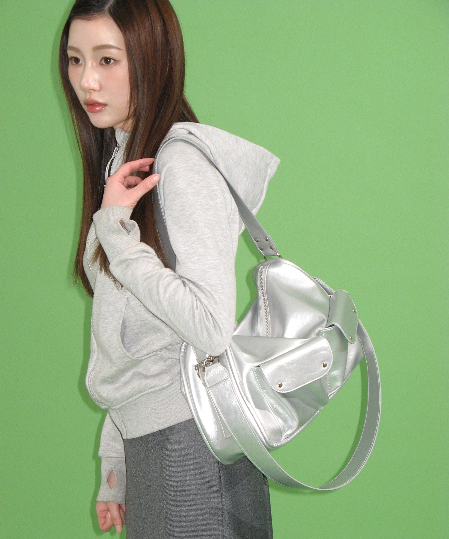 バッグ・カバンその他 YEOMIM camera bag silver yeo-308 MUSINSA公式 | YEOMIM camera bag (silver)