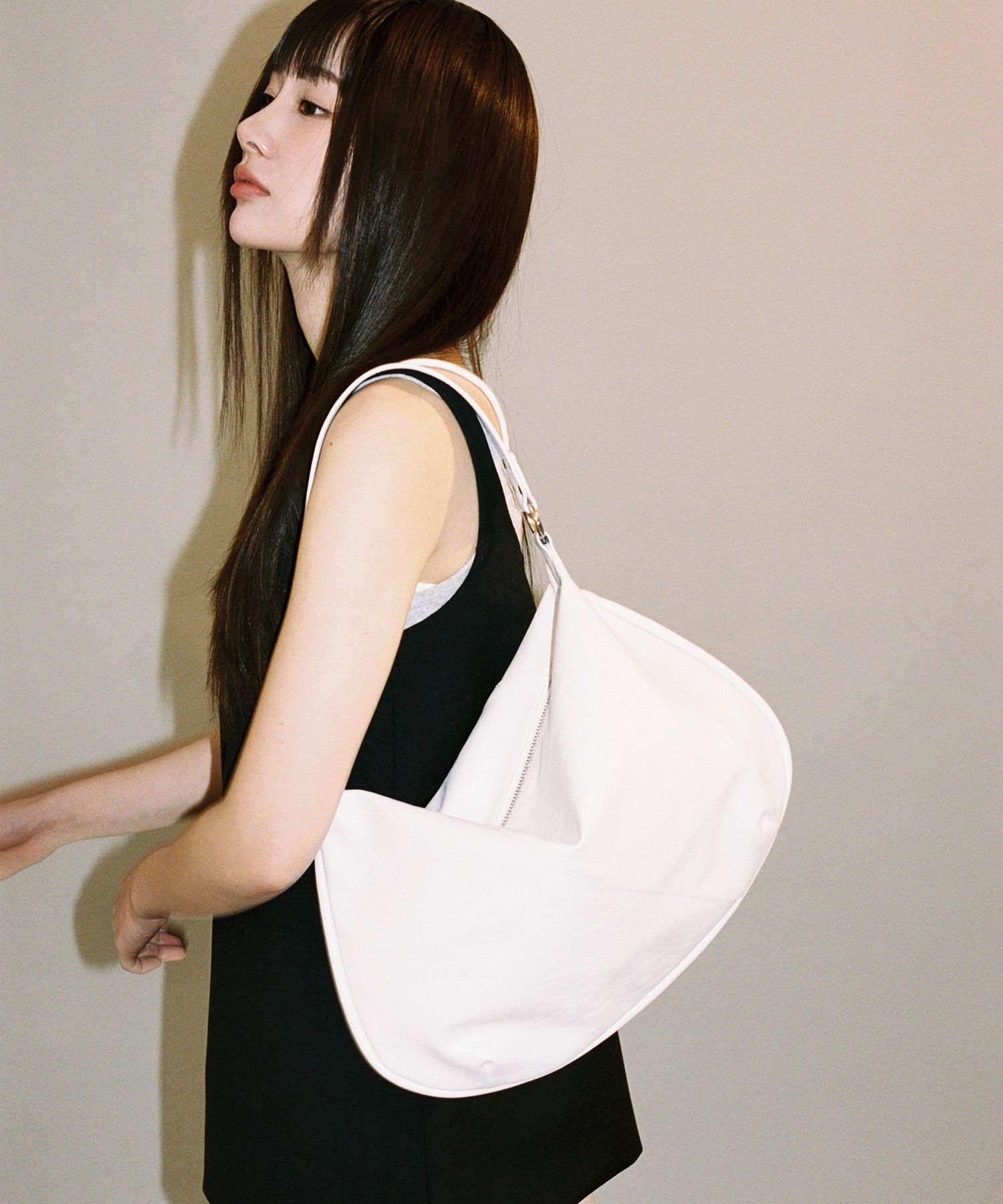 バッグ・カバンその他 YEOMIM half moon bag cream yeo-312 MUSINSA | YEOMIM half moon bag (cream)