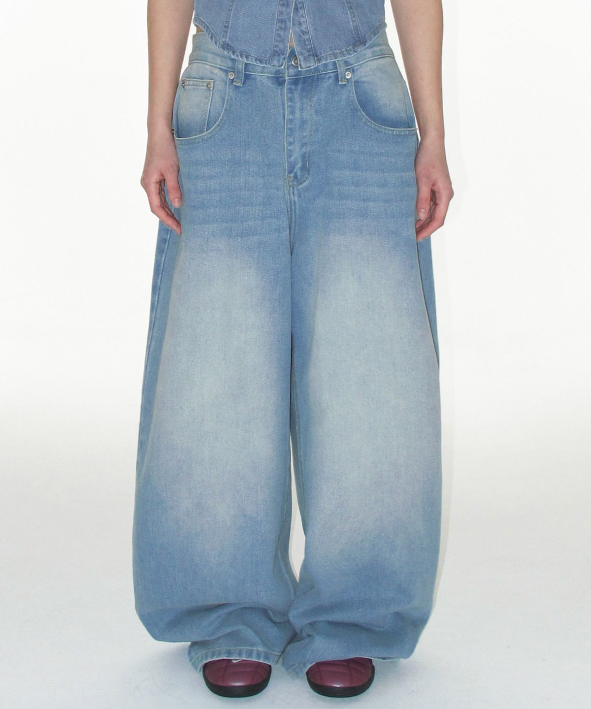 아메스 월드와이드(AMES-WORLDWIDE) OVERFIT STITCH DENIM PANTS LIGHT BLUE