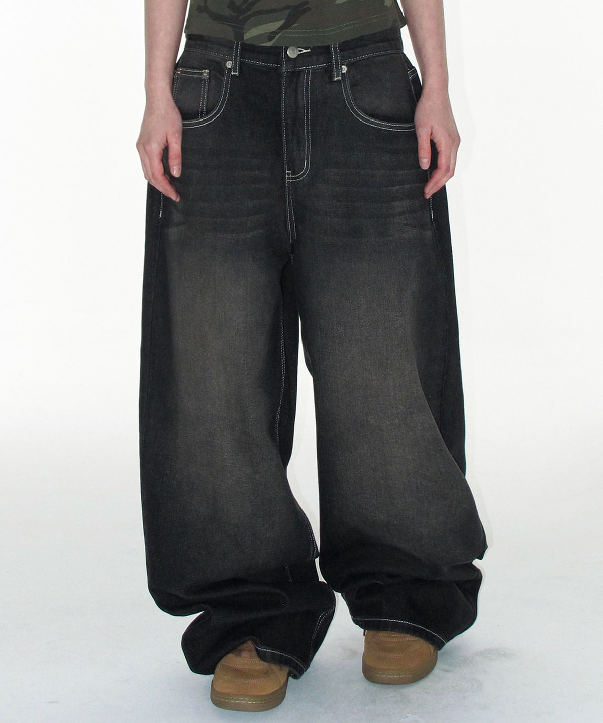 아메스 월드와이드(AMES-WORLDWIDE) OVERFIT STITCH DENIM PANTS BLACK