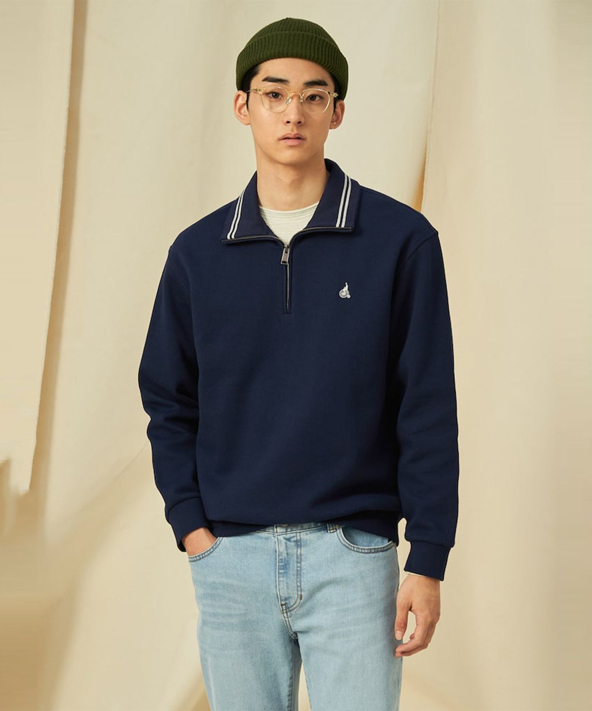 빈폴 멘(BEANPOLE MEN) 칼라넥 스웨트 셔츠  네이비