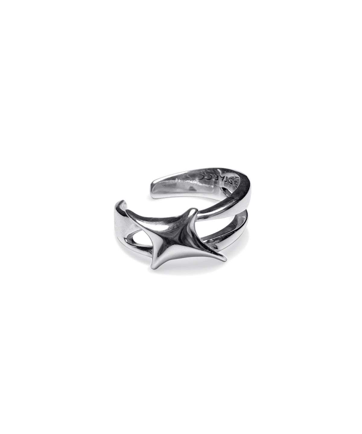 이스트아르고(EASTARGO) STING DIAGONAL EAR CUFF