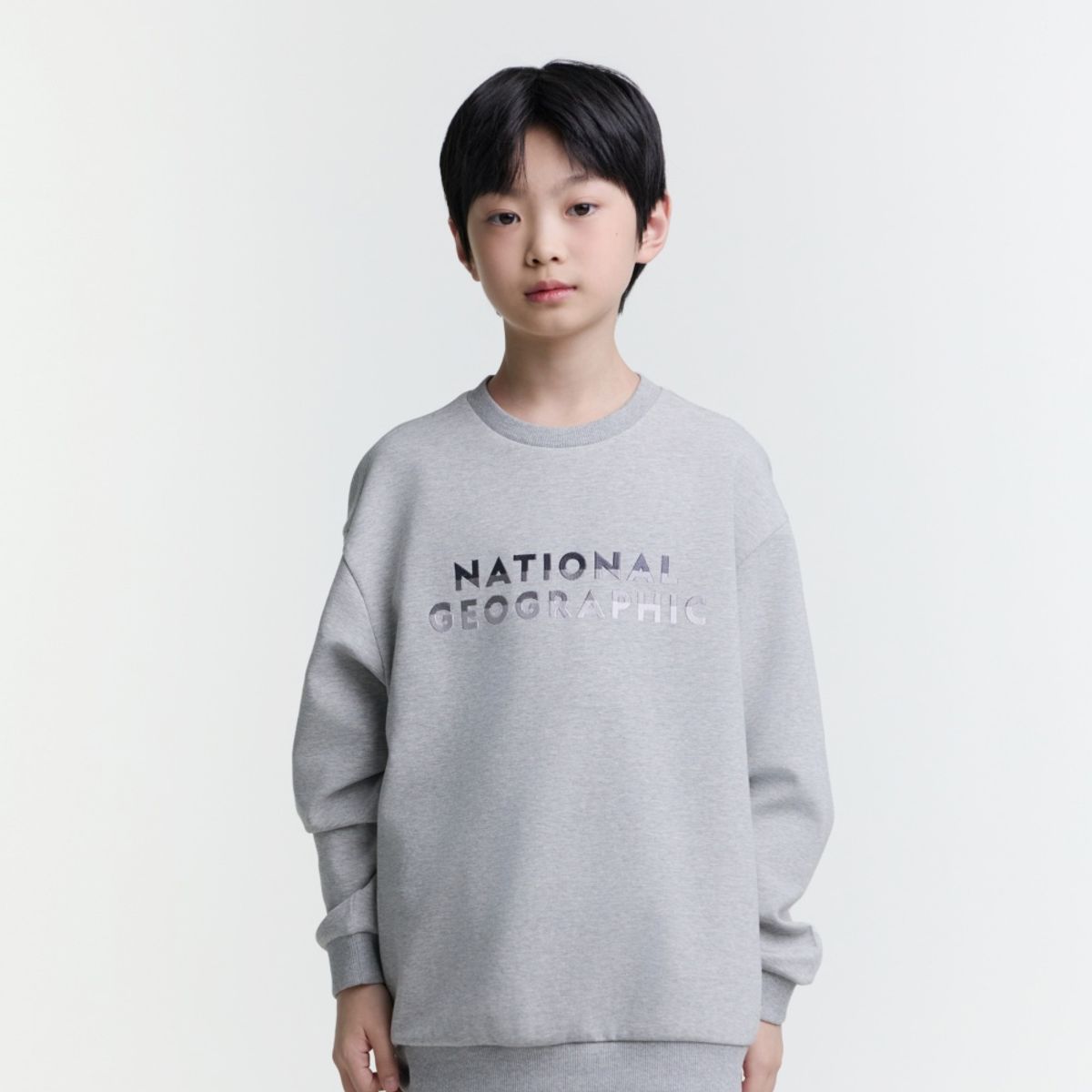 내셔널지오그래픽 키즈(NATIONAL GEOGRAPHIC KIDS) K251USW910 빅로고 맨투맨 MGREY