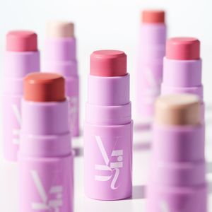 더 글로우 스틱 블러시