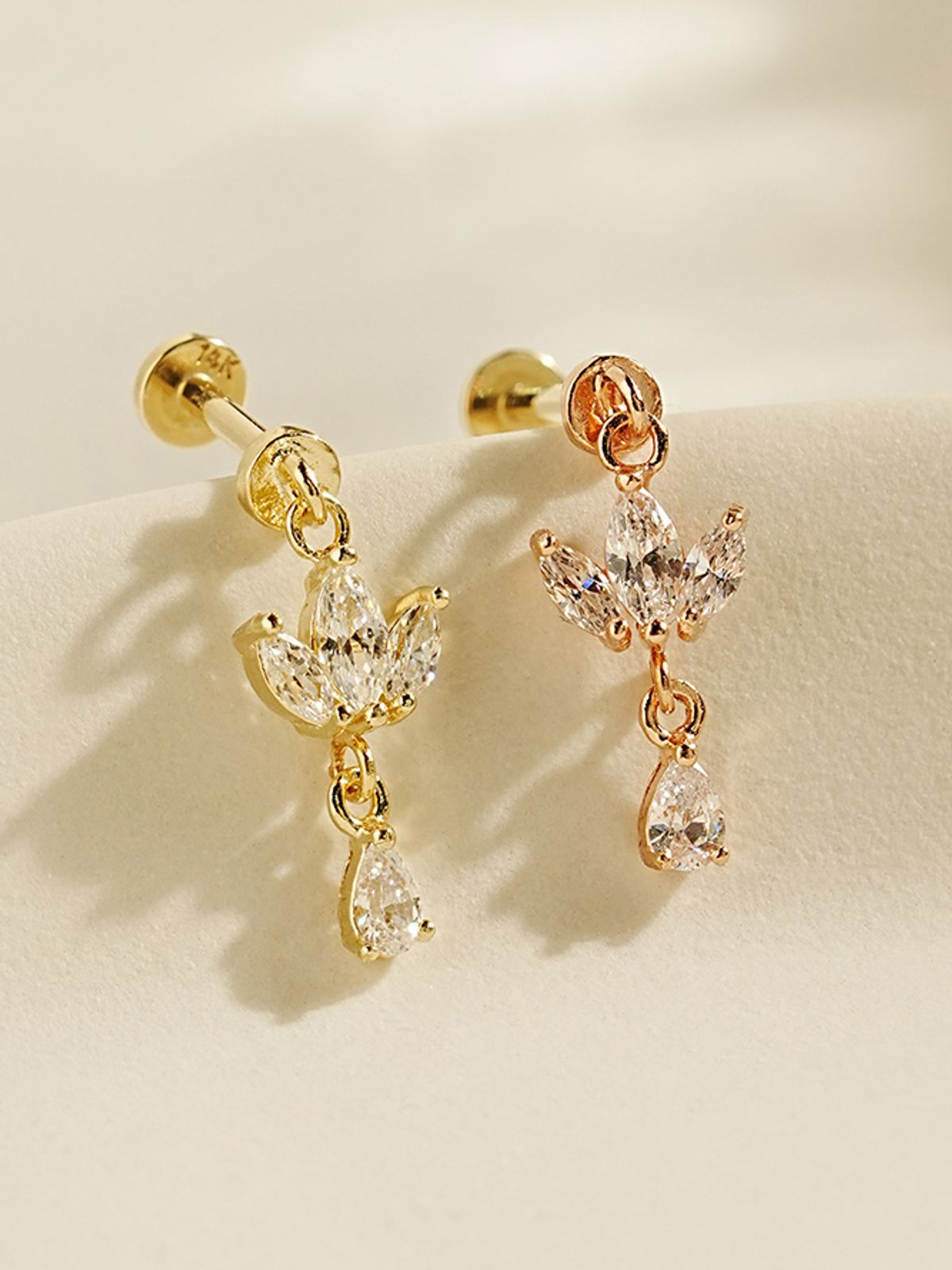 미니멀피어싱(MINIMALPIERCING) [0.8mm]14K 인터널 미니 티아라 드롭 라블렛 피어싱 귀걸이
