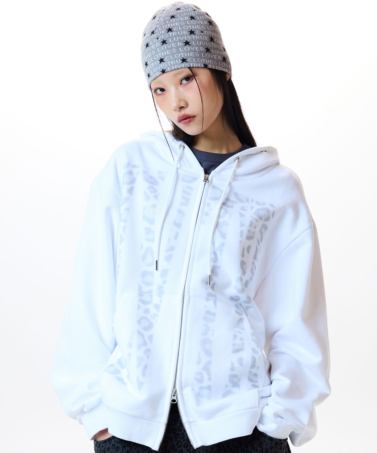 러브이즈트루(LUVISTRUE) LVTR HOOD ZIPUP(WHITE)