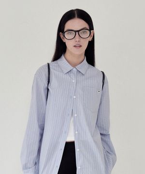 키르시 플레인 스트라이프 루즈핏 셔츠 [스카이]