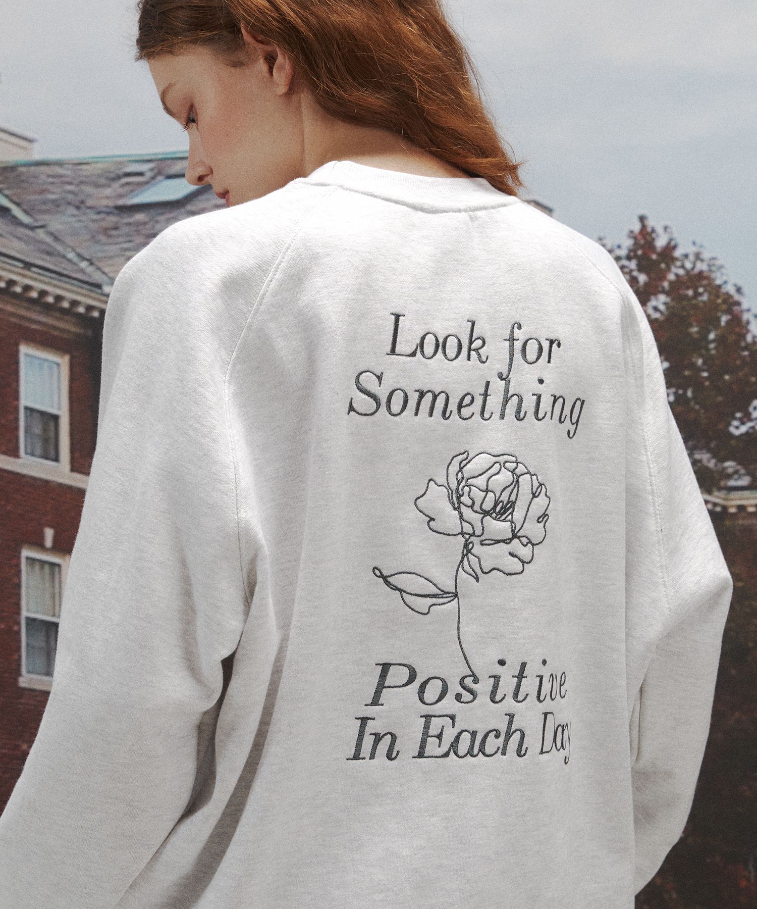 【CPGN STUDIO】25SS★ Positive Embroidery Raglan Sweatshirt MUSINSA | CPGN STUDIO Positive embroidery raglan sweatshirt