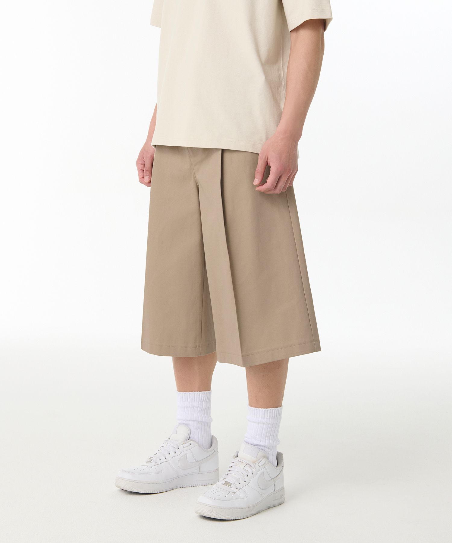 ★MUSINSA STANDARD★ Heavyweight CP One Tuck Long Bermuda Pa MUSINSA | MUSINSA STANDARD Heavyweight CP One Tuck Long