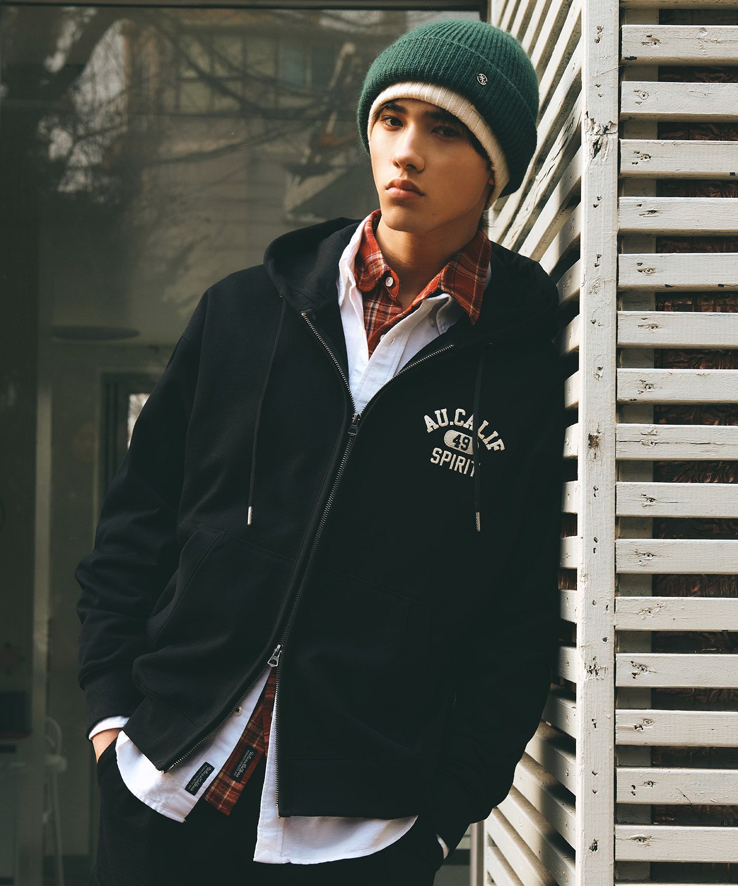 후아유(WHO.A.U) Varsity Logo Hood Zip-up(M) / WHMZF1191M