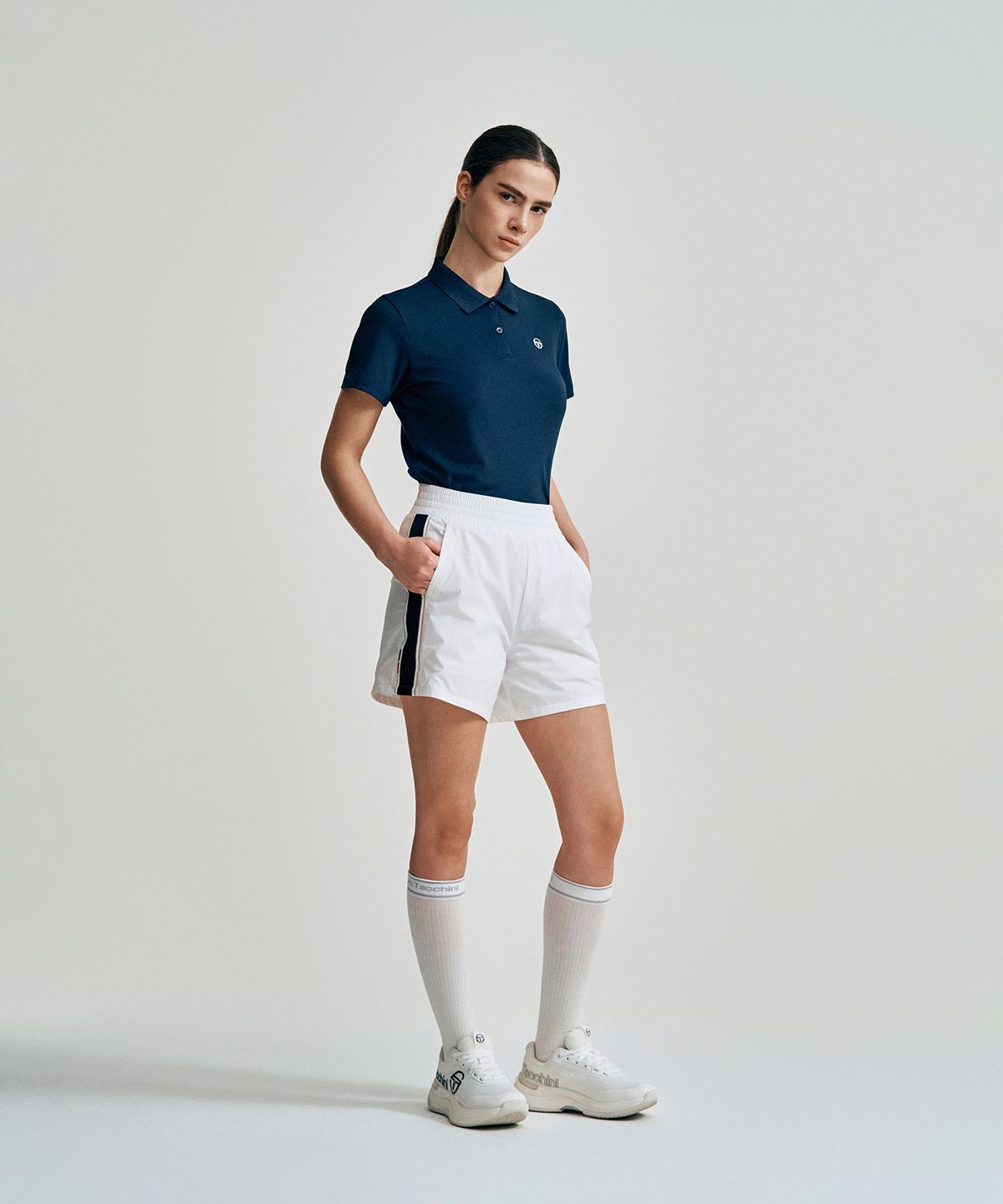 세르지오 타키니(SERGIO TACCHINI) W 트랙 우븐 3인치 반바지 (White)