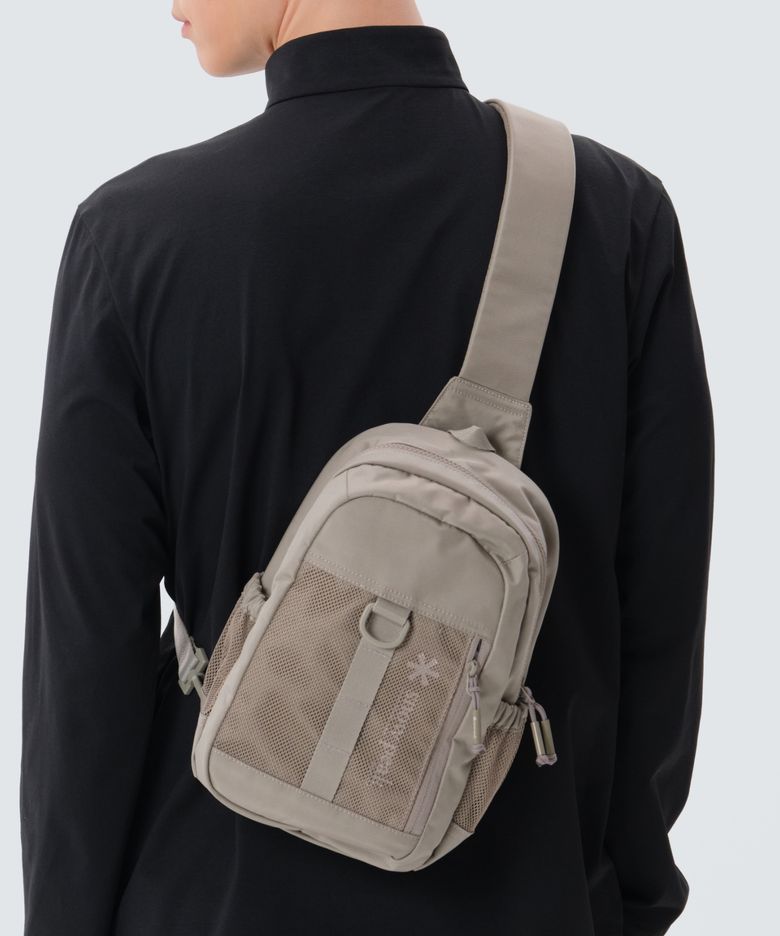 윈젤 슬링백 7L (S25SUFBG01) Beige Gray
