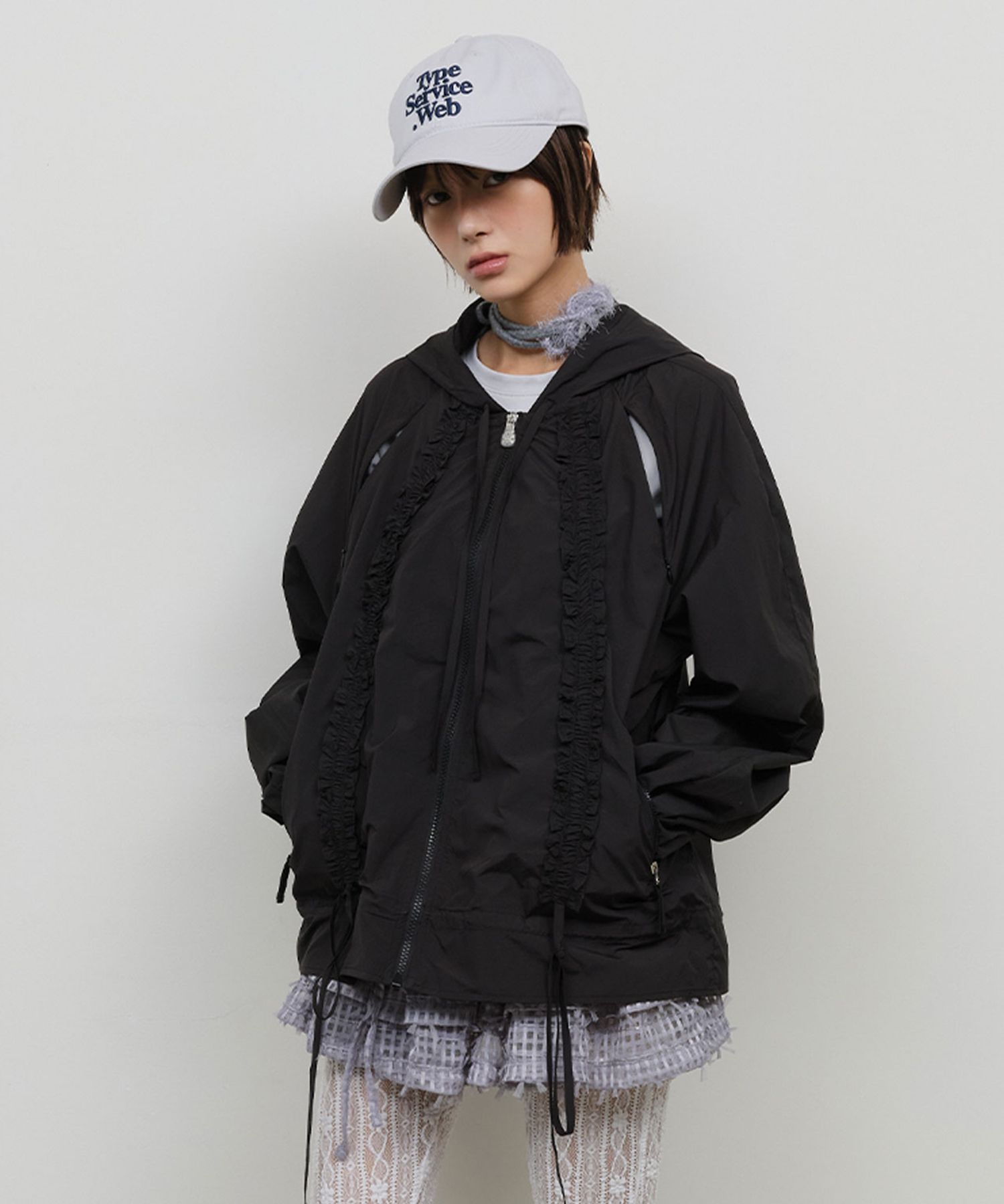 【TYPESERVICE】Ruffled Raglan Zip Hoodie ★韓国人気★ 追跡付 MUSINSA | TYPESERVICE Ruffled Raglan Zip Hoodie [Black]