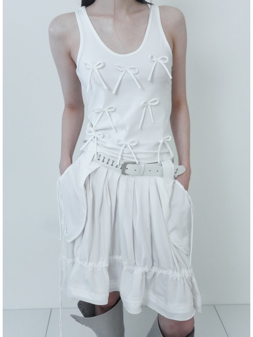 MUSINSA | CERRIC PUMKIN POCKET SKIRT / WHITE