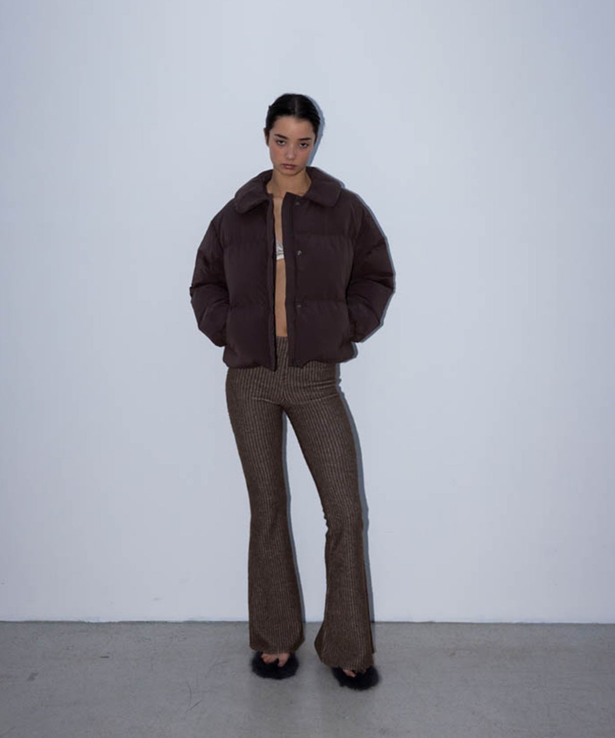수수무(SUSUMU) BORING KNIT PANTS - brown
