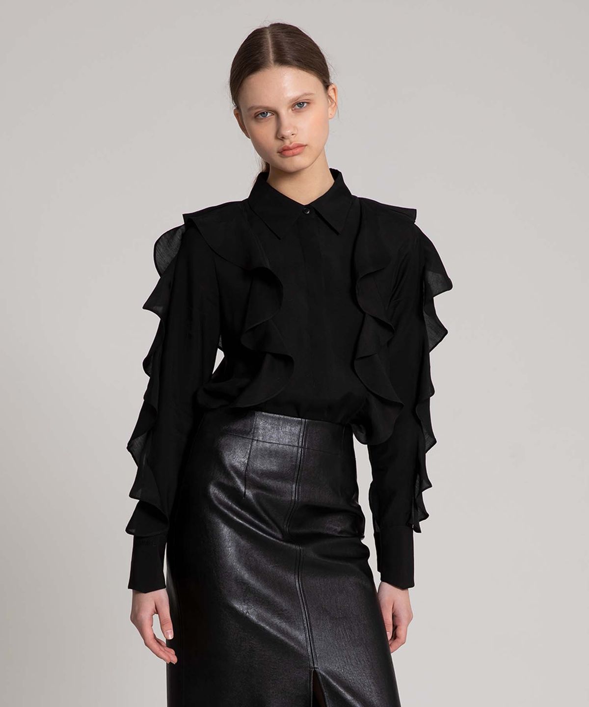 세컨드 아르무아(02ARMOIRE) Selene Blouse _ Black