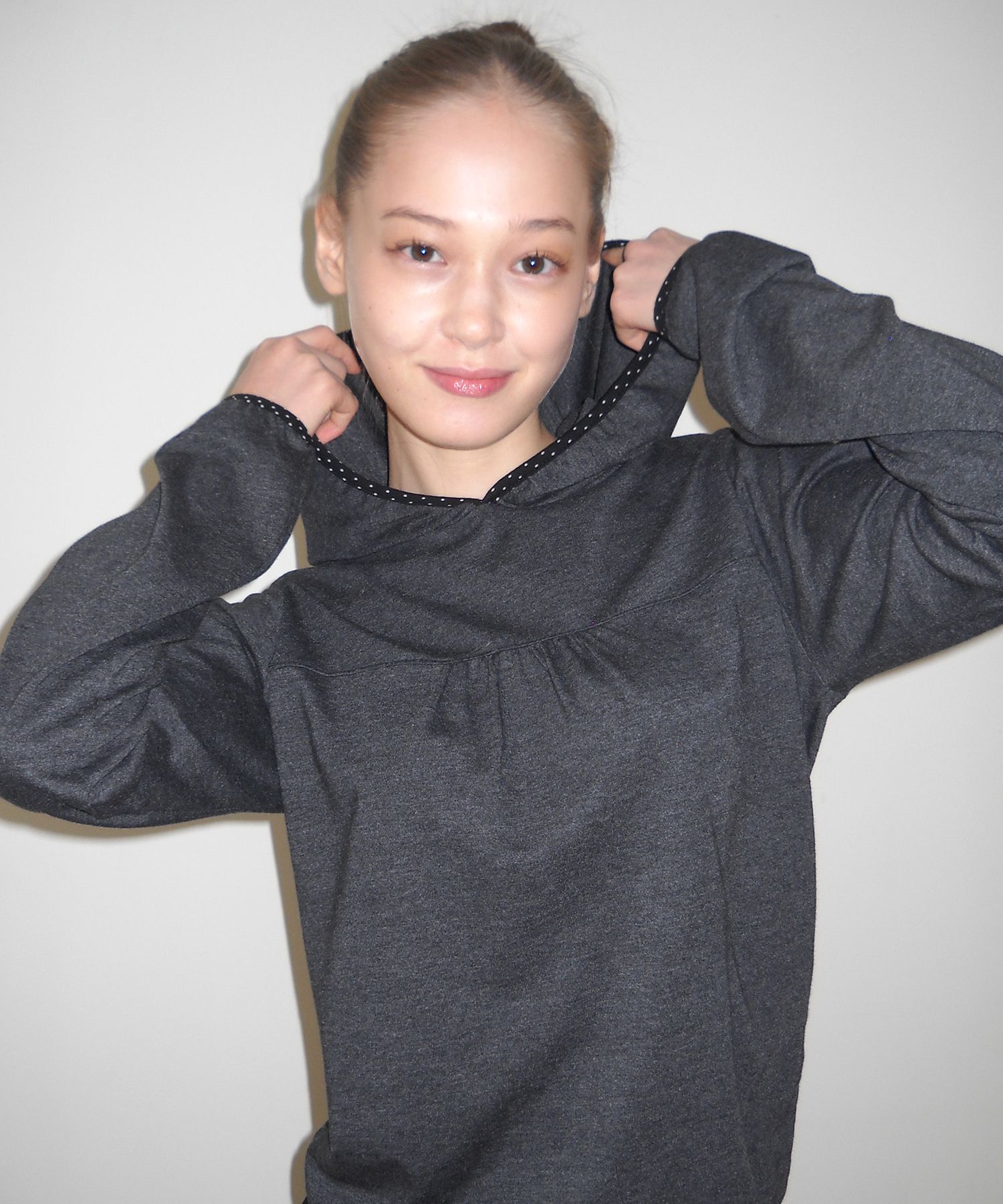 MUSINSA | PESTO Spring Dot Hooded Top Dark Moon MUSINSA | PESTO Spring Dot Hooded Top Dark Moon