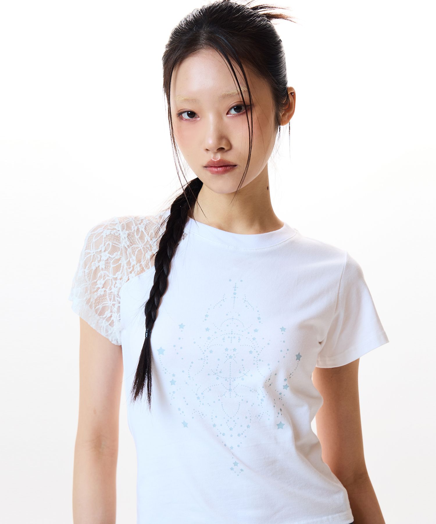 【LUV IS TRUE】★IVE レイ着用★25SS IM LACE POINT Tシャツ LUV IS TRUE】☆IVE レイ着用☆25SS IM LACE POINT Tシャツ (LUV