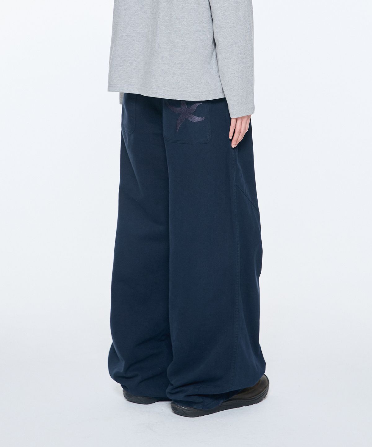 더콜디스트모먼트(THE COLDEST MOMENT) TCM washed starfish chino pants (dark navy)