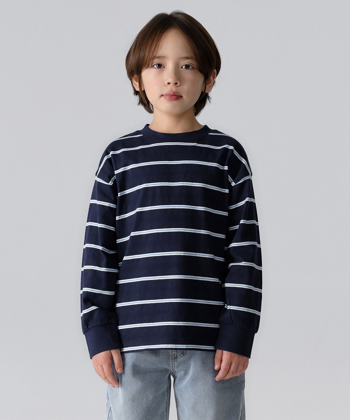 무신사 스탠다드 키즈(MUSINSA STANDARD KIDS) 멀티 스트라이프 크루 넥 긴소매 티셔츠 2 [네이비]