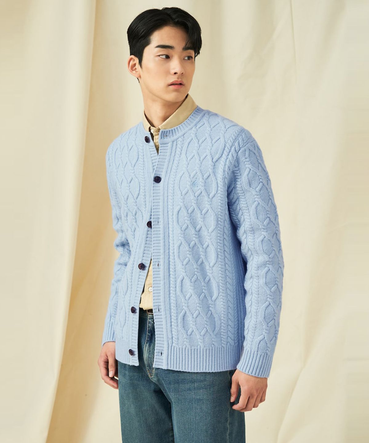 빈폴 멘(BEANPOLE MEN) 아란케이블 라운드 카디건  스카이 블루