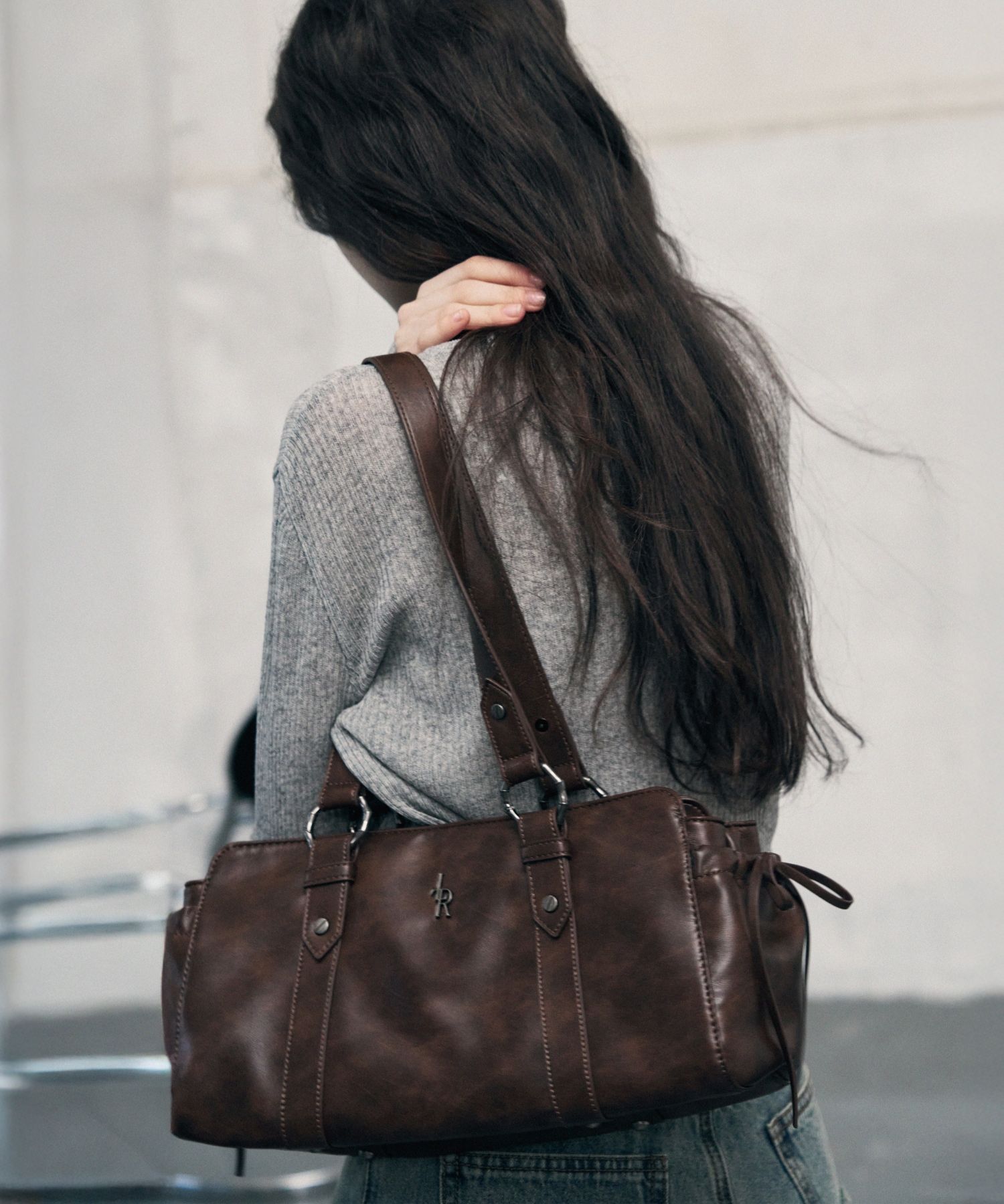 Shop Shoulder Bags at MUSINSA