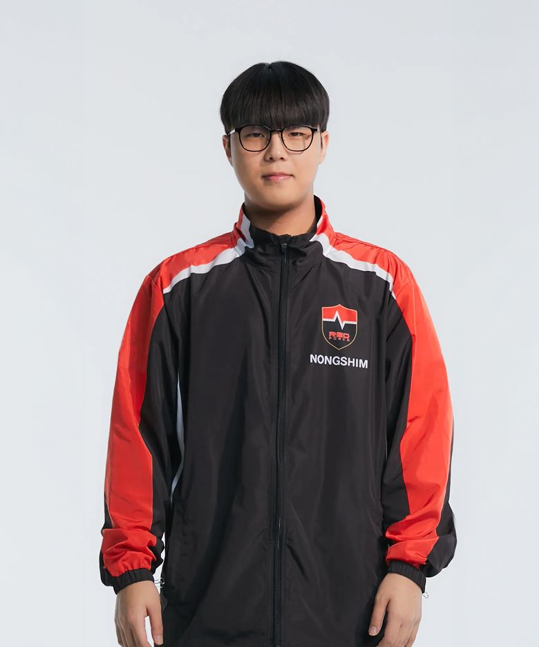 농심 레드포스(NS REDFORCE) | 무신사 추천 브랜드