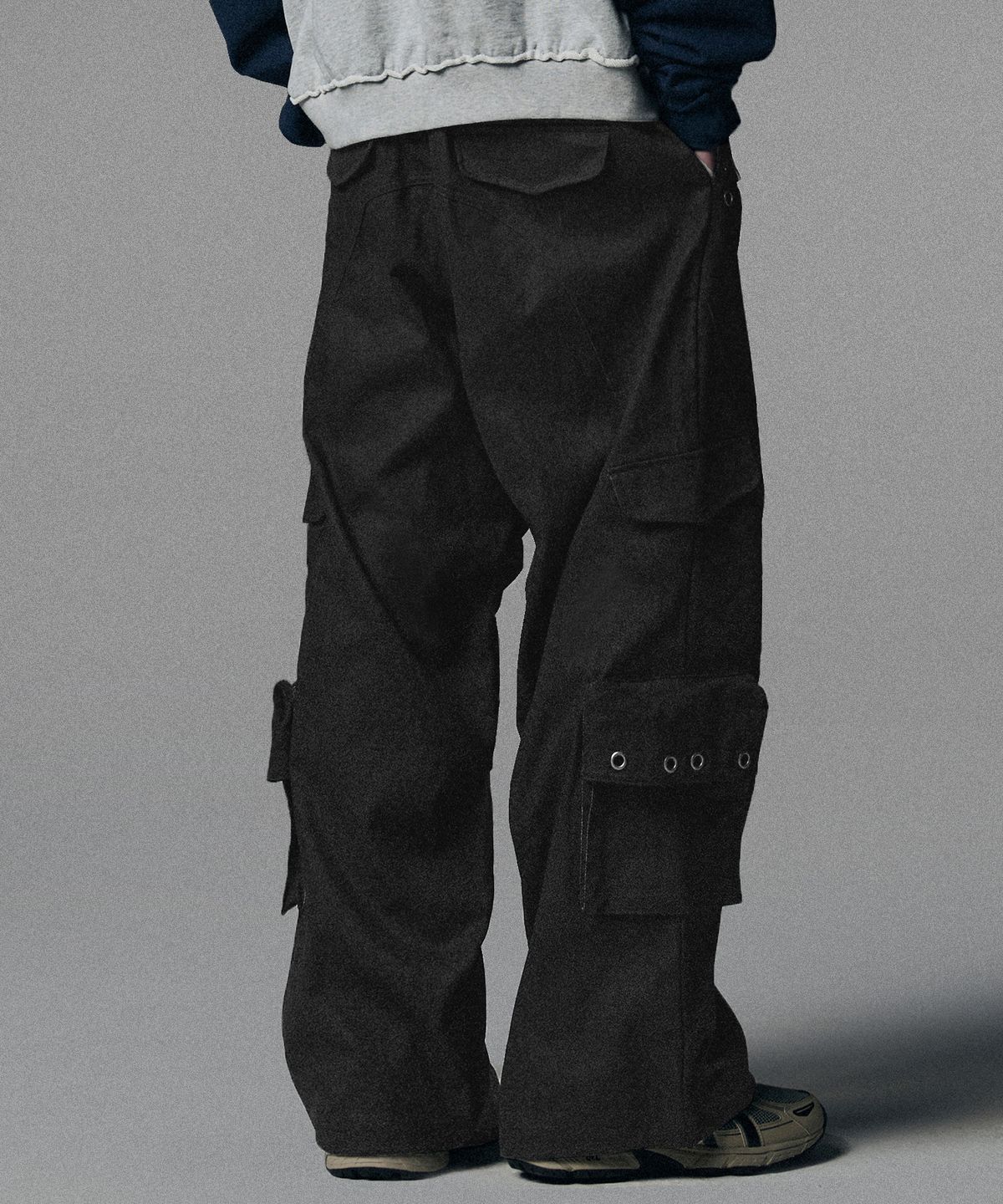 낫포너드(NOT4NERD) Twill Cotton Incision Cargo Pants - Charcoal
