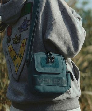 볼컴 유틸리티 미니 크로스백 - Deep Green