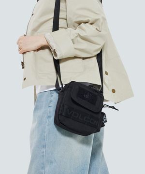 볼컴 유틸리티 미니 크로스백 - Black