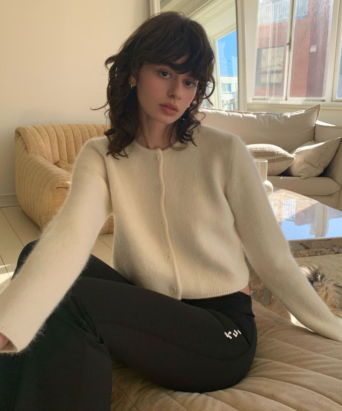 인지액티브(INJIACTIVE) Cherry Pie Wool Cardigan 아이보리