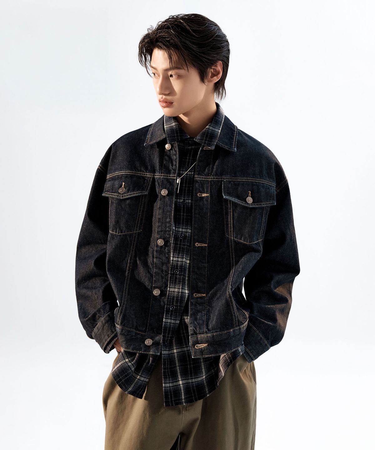스파오(SPAO) 데님 트러커 재킷_SPJEF23C01