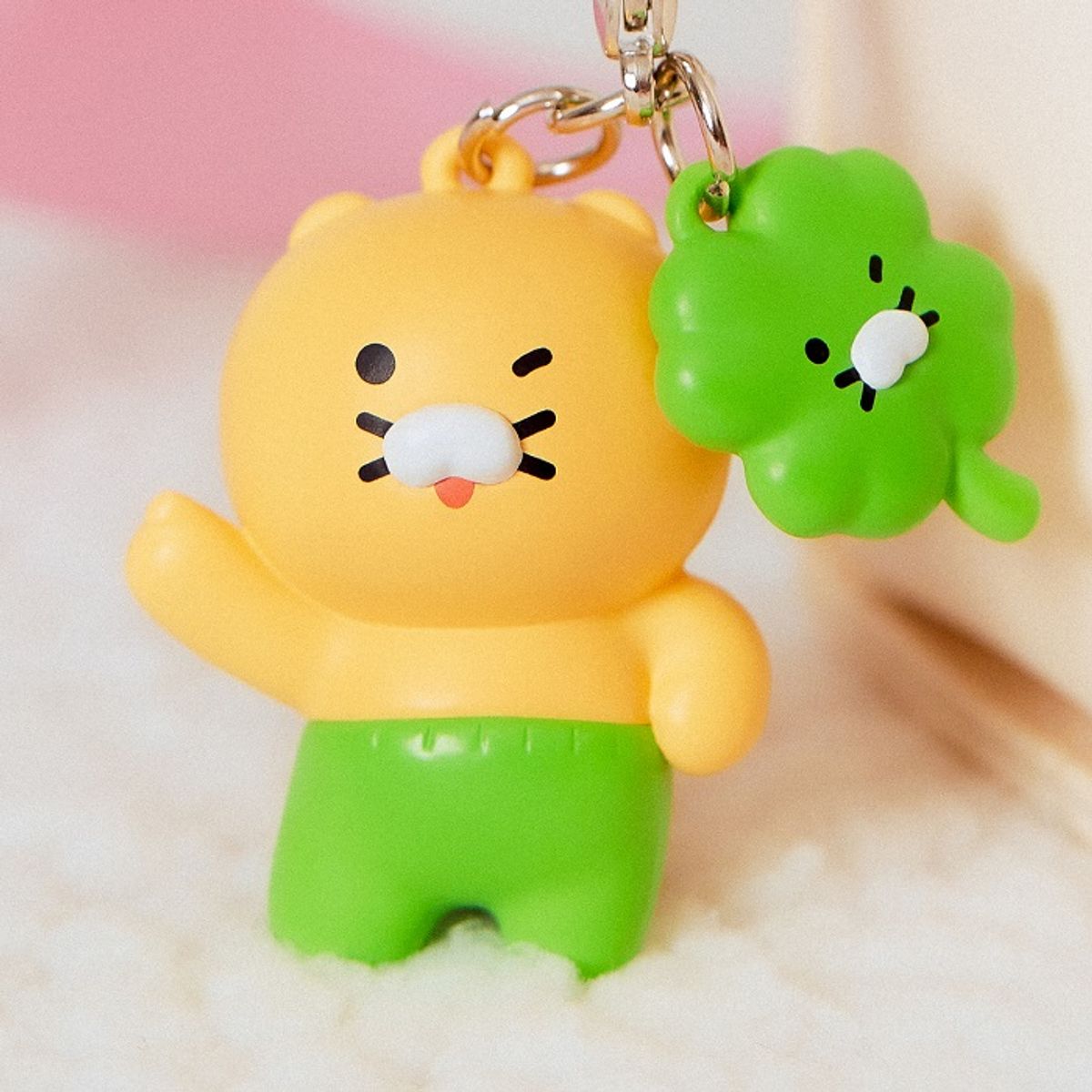 카카오프렌즈(KAKAO FRIENDS) 미니 참 피규어키링 행운_춘식이