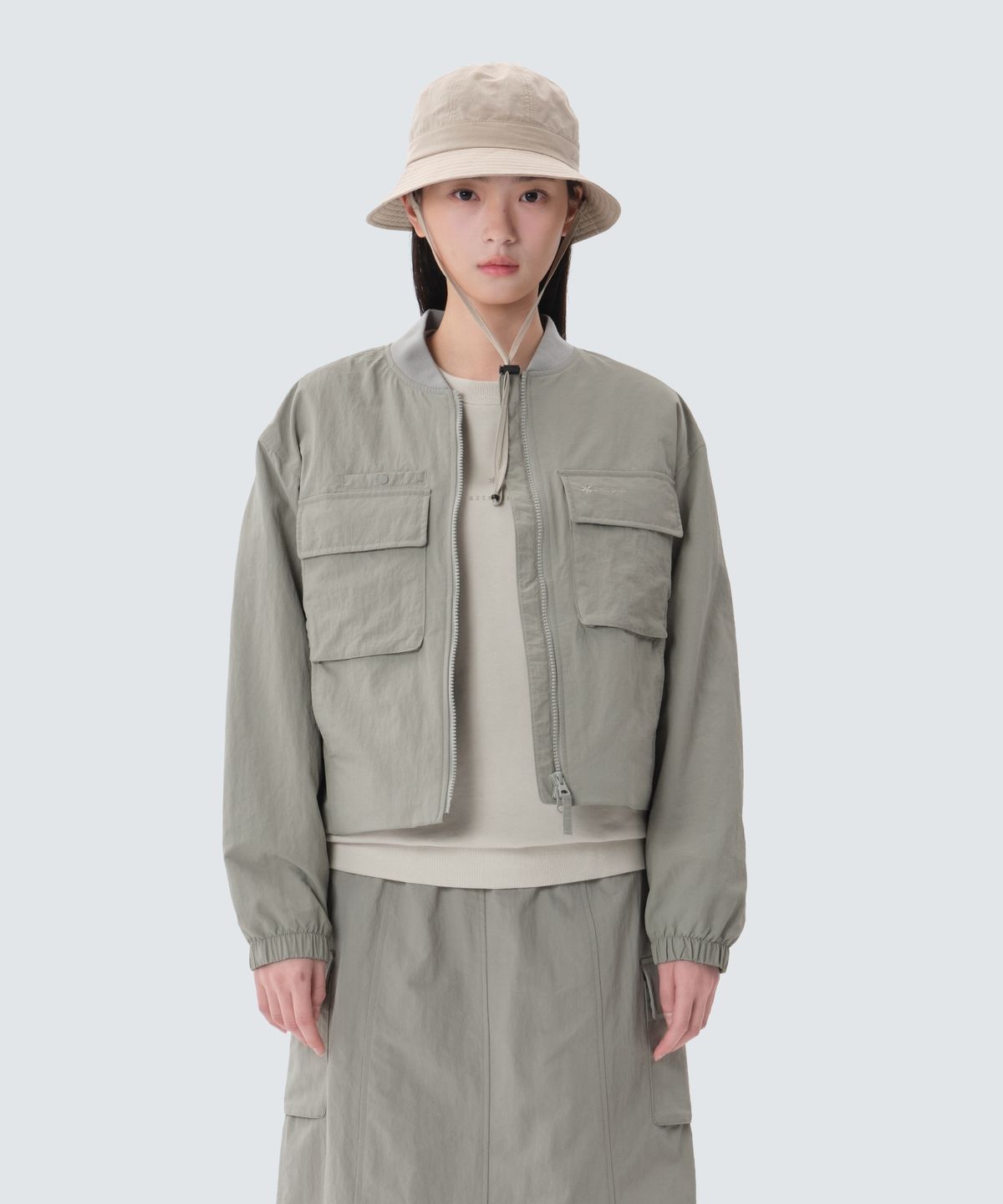 스노우피크 어패럴(SNOWPEAK APPAREL) 캠플 여성 봄버 자켓 (S25SWCWB13) Fog Gray