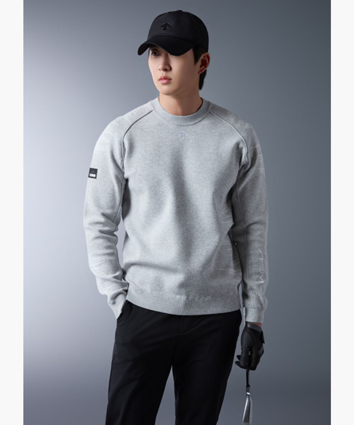 데상트 골프(DESCENTE GOLF) [ACMT] 남성 3D 라운드 스웨터 (DQ11MFKP1A)