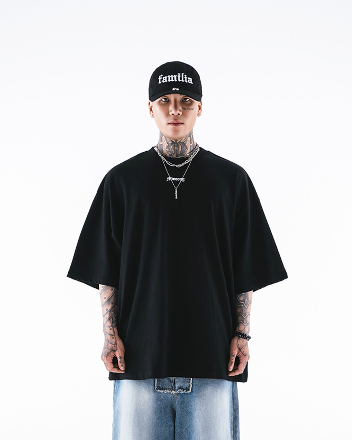 뭉(MWOONG) Familia Overfit T-shirts(BLACK)