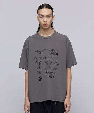 [일꼬르소X미즈노] 헤리티지 썸머 반팔 티셔츠 다크 그레이 IETS5E703G3