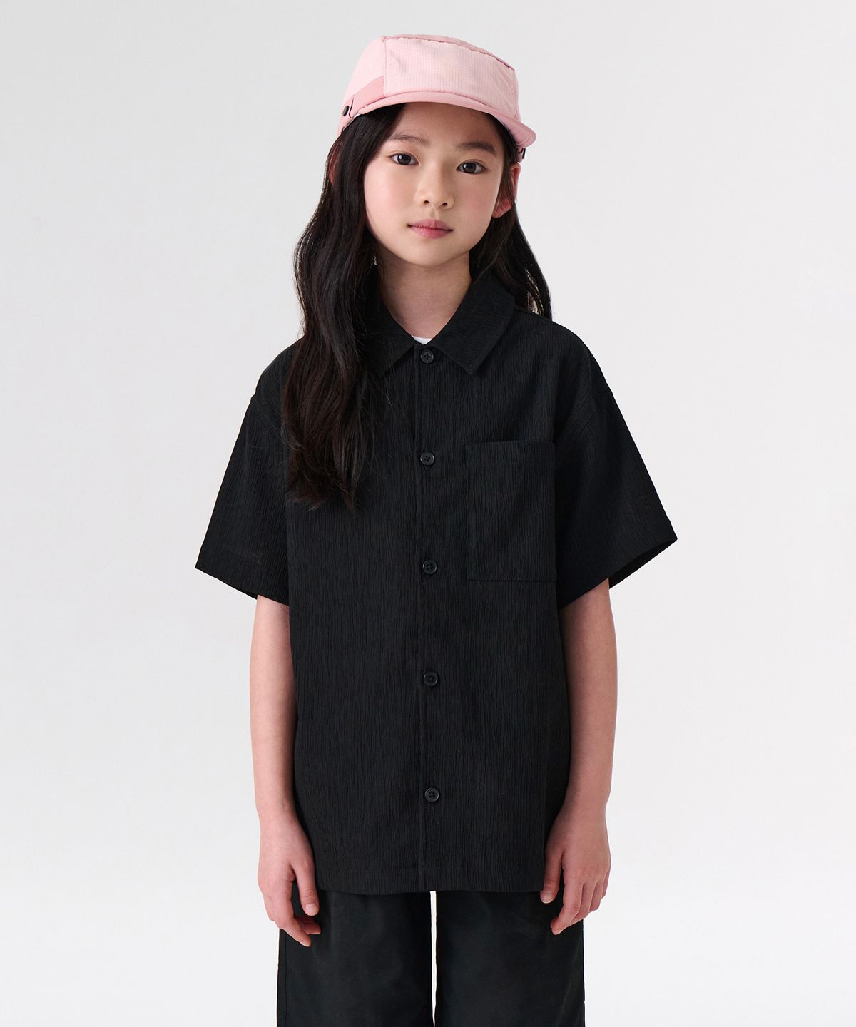 무신사 스탠다드 키즈(MUSINSA STANDARD KIDS) 크링클 릴렉스드 반소매 셔츠 [블랙]