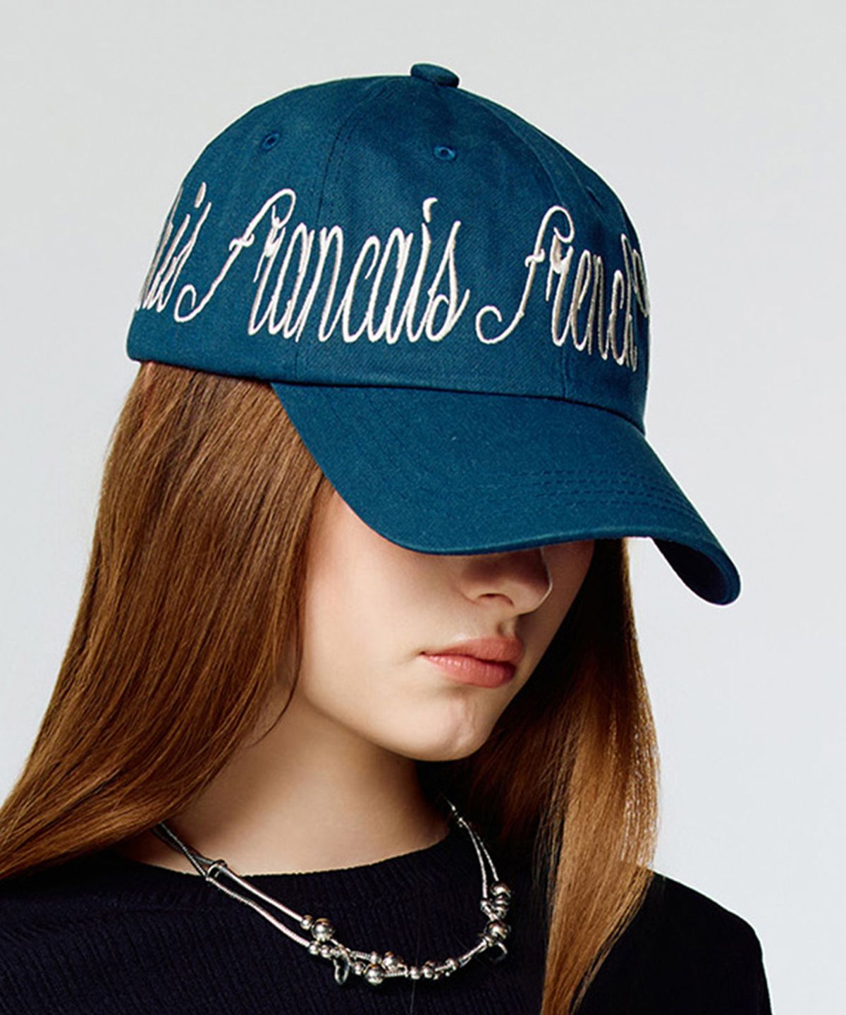 라티젠(LARTIGENT) L15 LETTERING BALL CAP(NAVY)