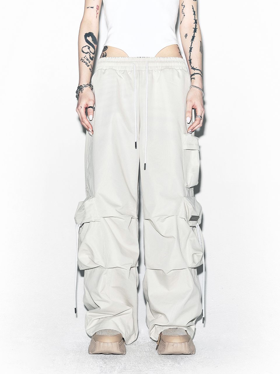 韓国商品/LEEY SOLID POCKET WIDE BANDING PANTS MUSINSA | L.E.E.Y SOLID POCKET WIDE BANDING PANTS BLACK