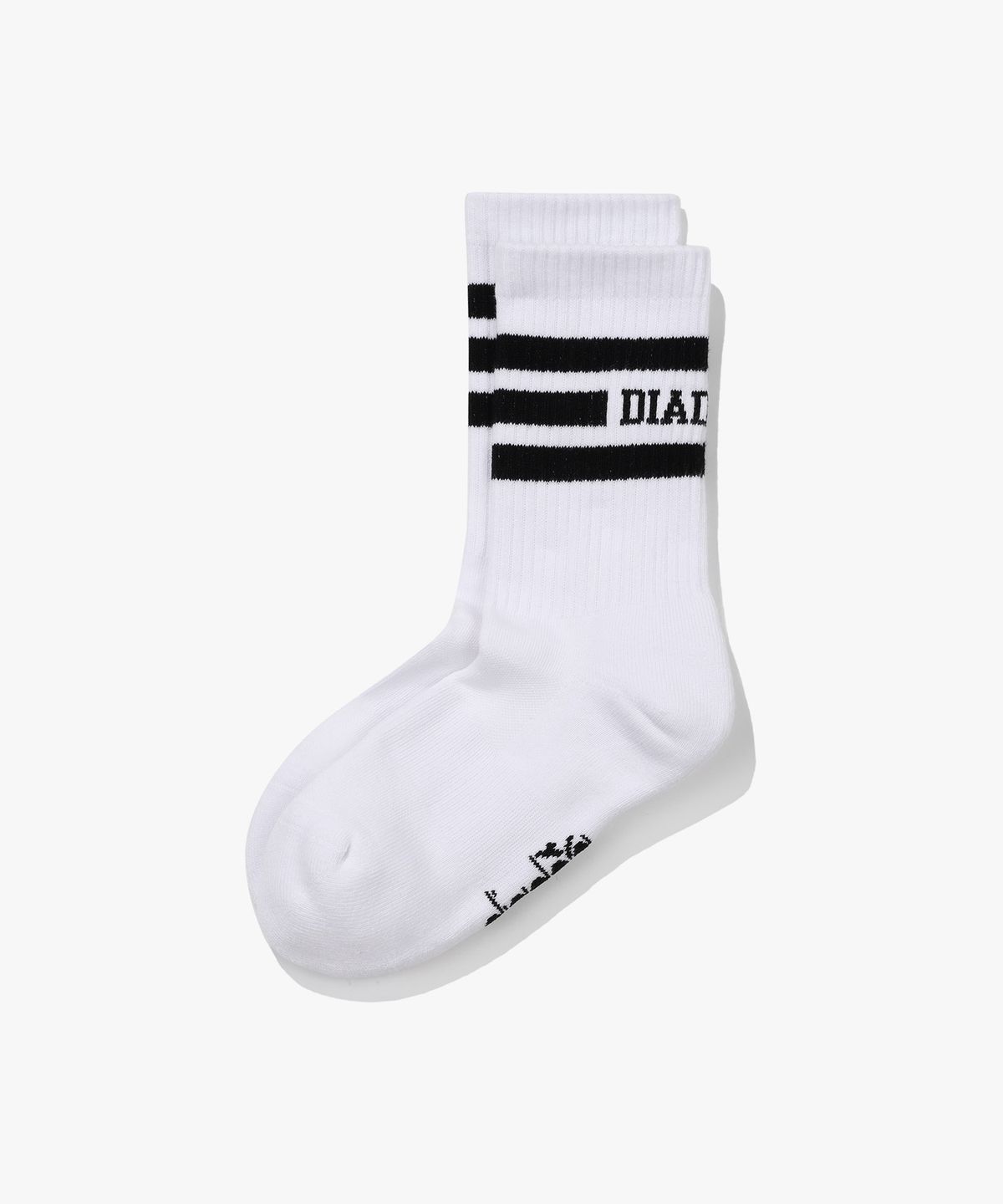 디아도라(diadora) 스트라이프 미드 쿼터 삭스 BLACK