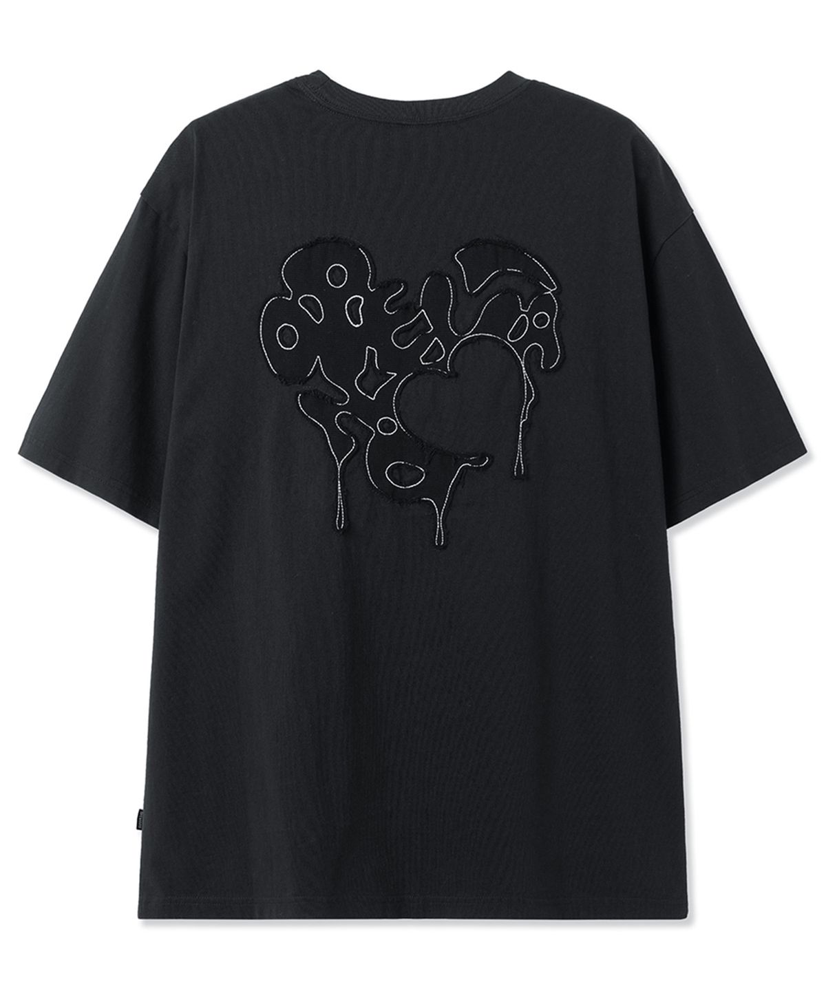 오픈야드(오와이)(OPENYARD(OY)) EMBROIDERED HEART TEE - BLACK