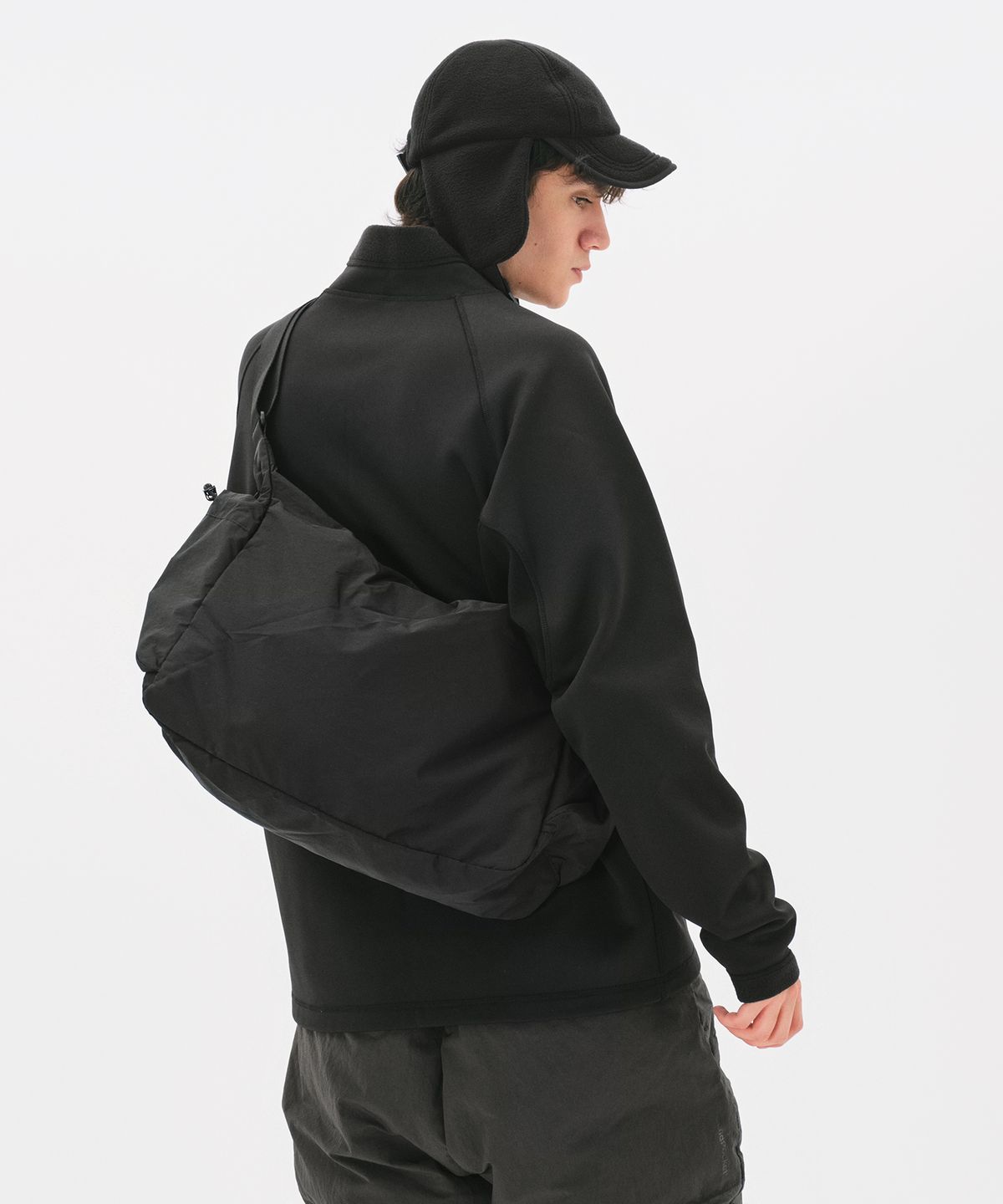 파운드포켓(FOUNDPOCKET) 릿지 크로스 백 그레이