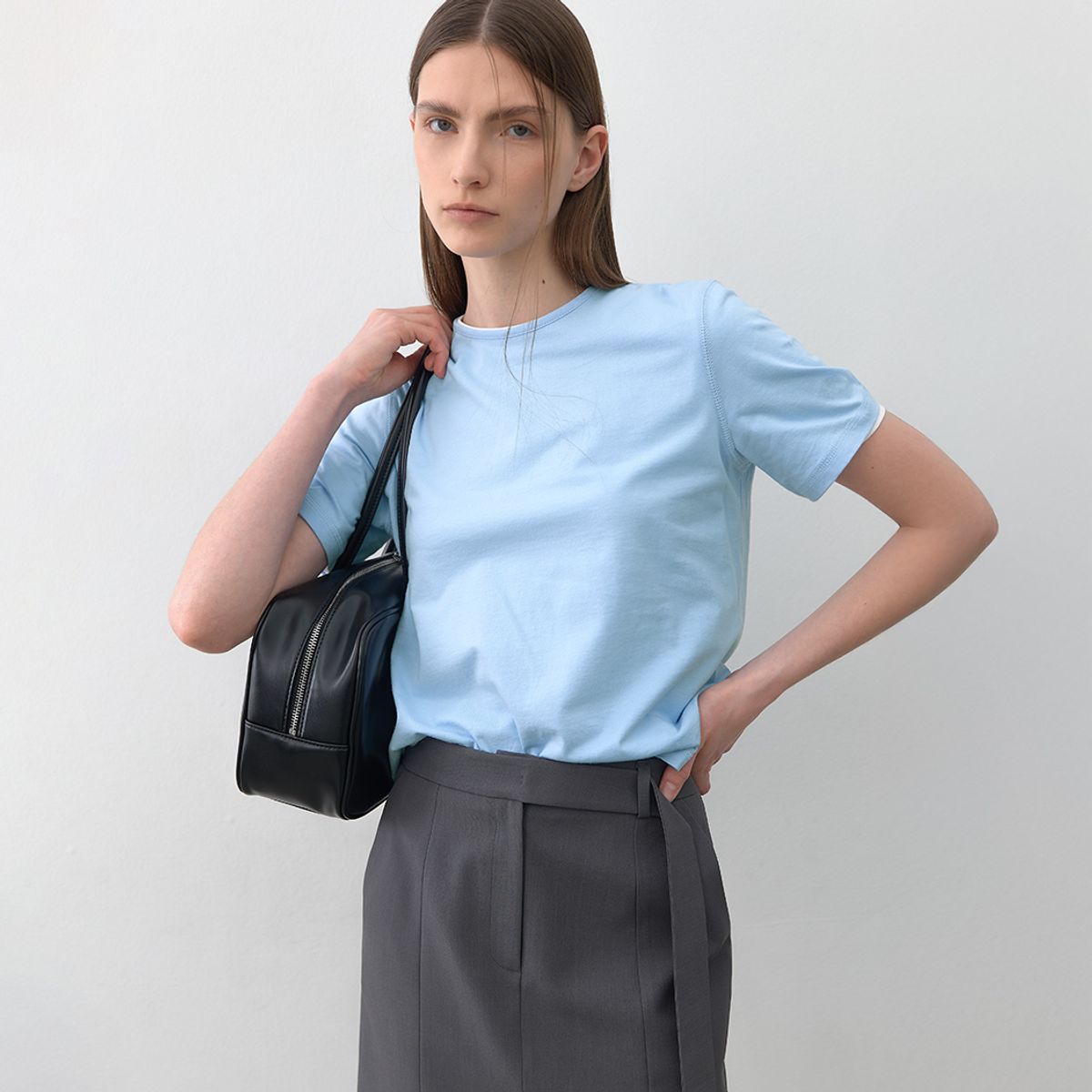 아틀리에 나인(ATELIER NAIN) ESSENTIAL OUT STITCHED HALF SLEEVE TEE(T-6997)