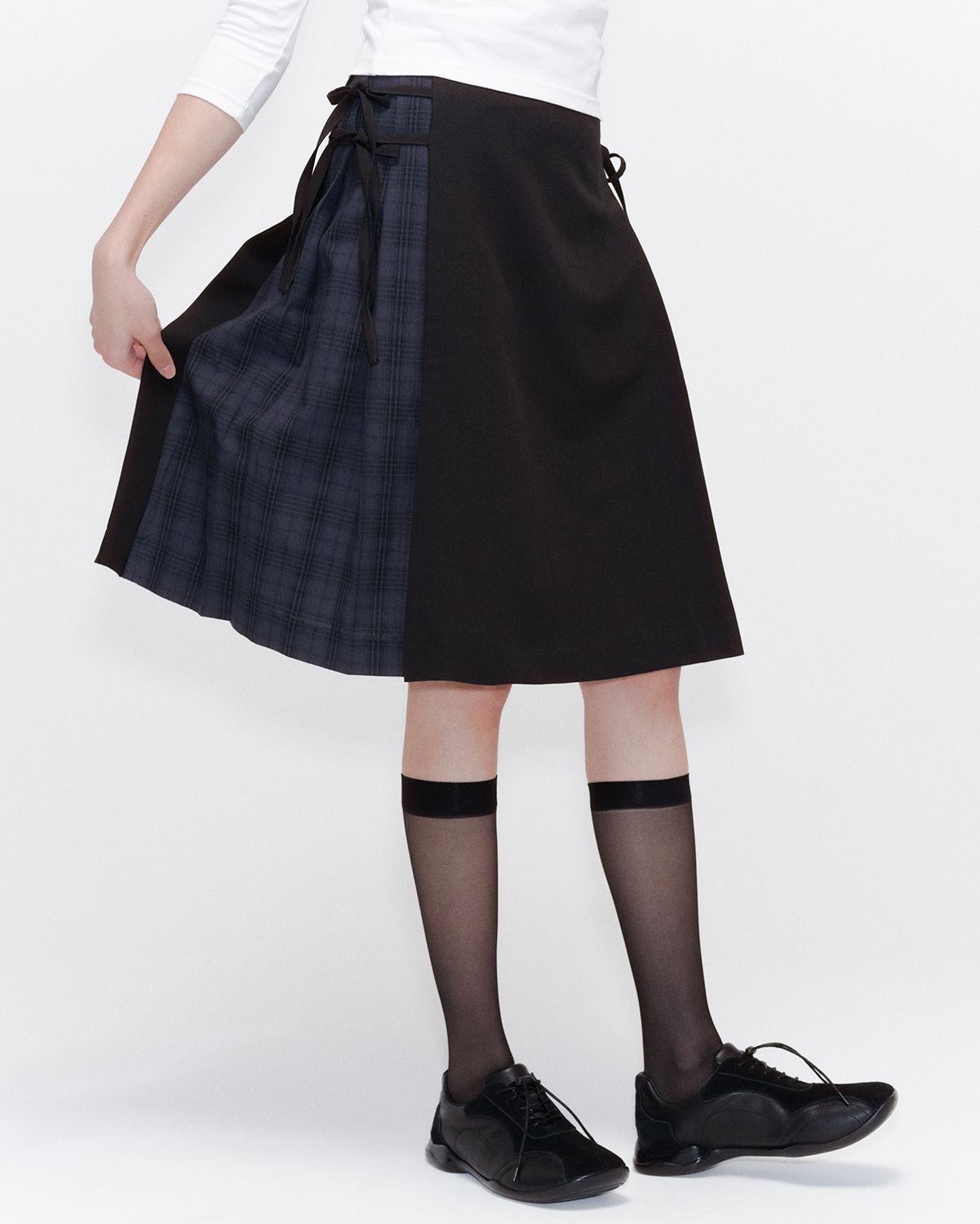 MUSINSA | MISEKI SEOUL Side bow pleats midi skirt BLACK