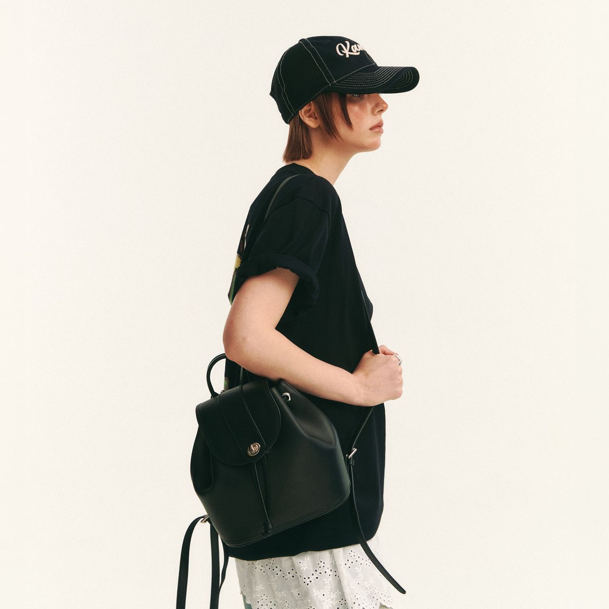 캉골(KANGOL) 루나 레더 플랩 백팩 1474 블랙