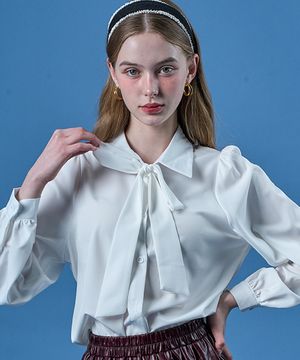 퍼프 리본 타이 셔츠 에어 블라우스 [WHITE] KCL.