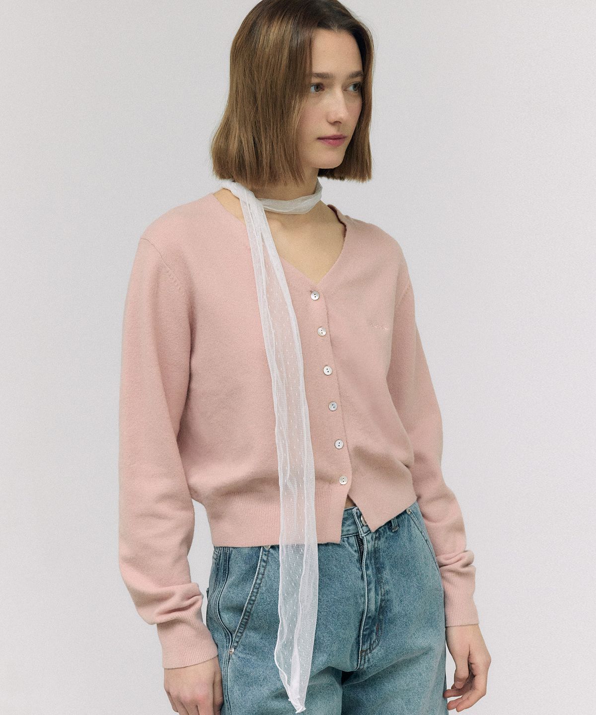 로라로라(ROLAROLA) V NECK BOKASHI CARDIGAN BABY PINK