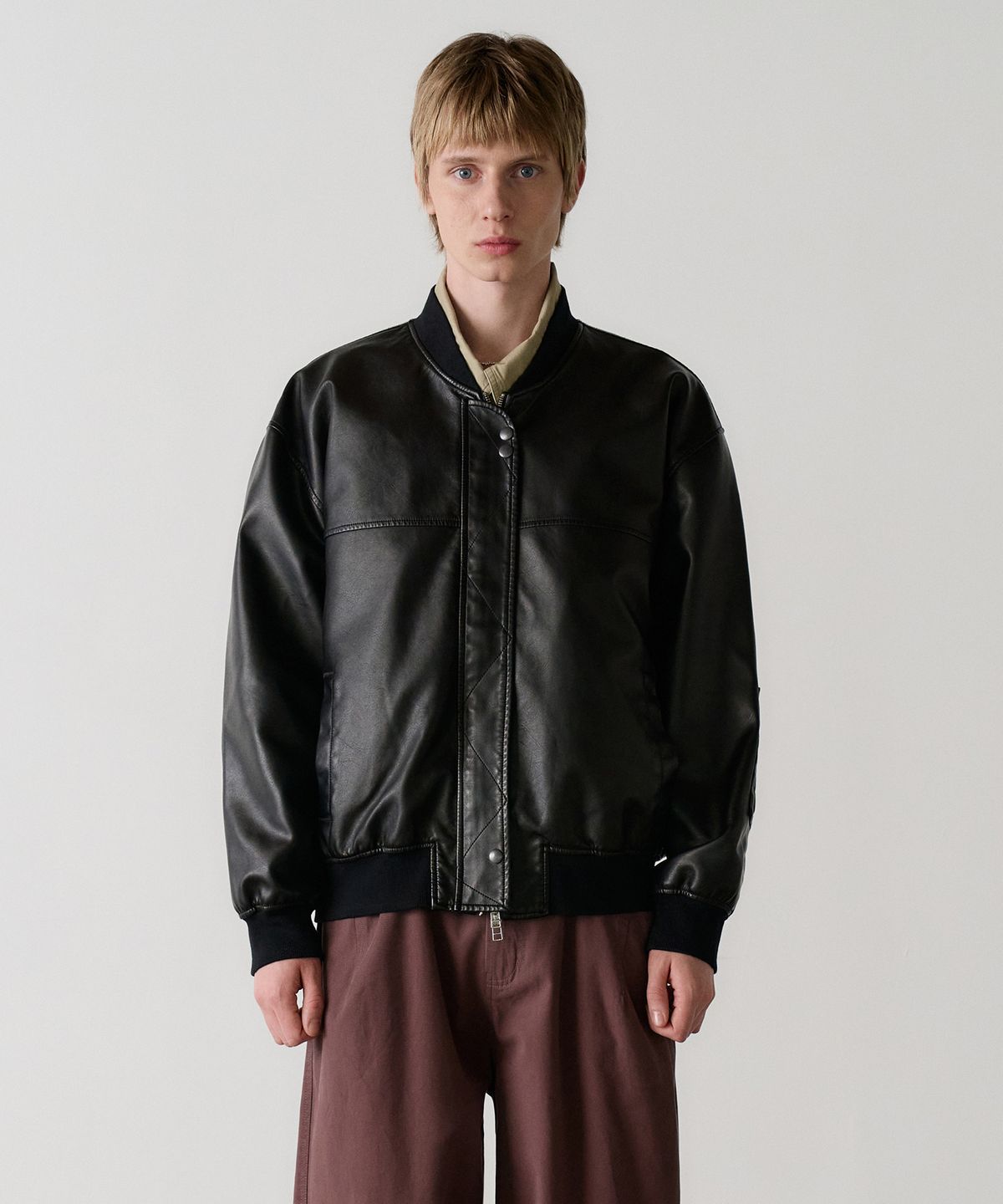 노운(NOUN) pleather blouson (black)