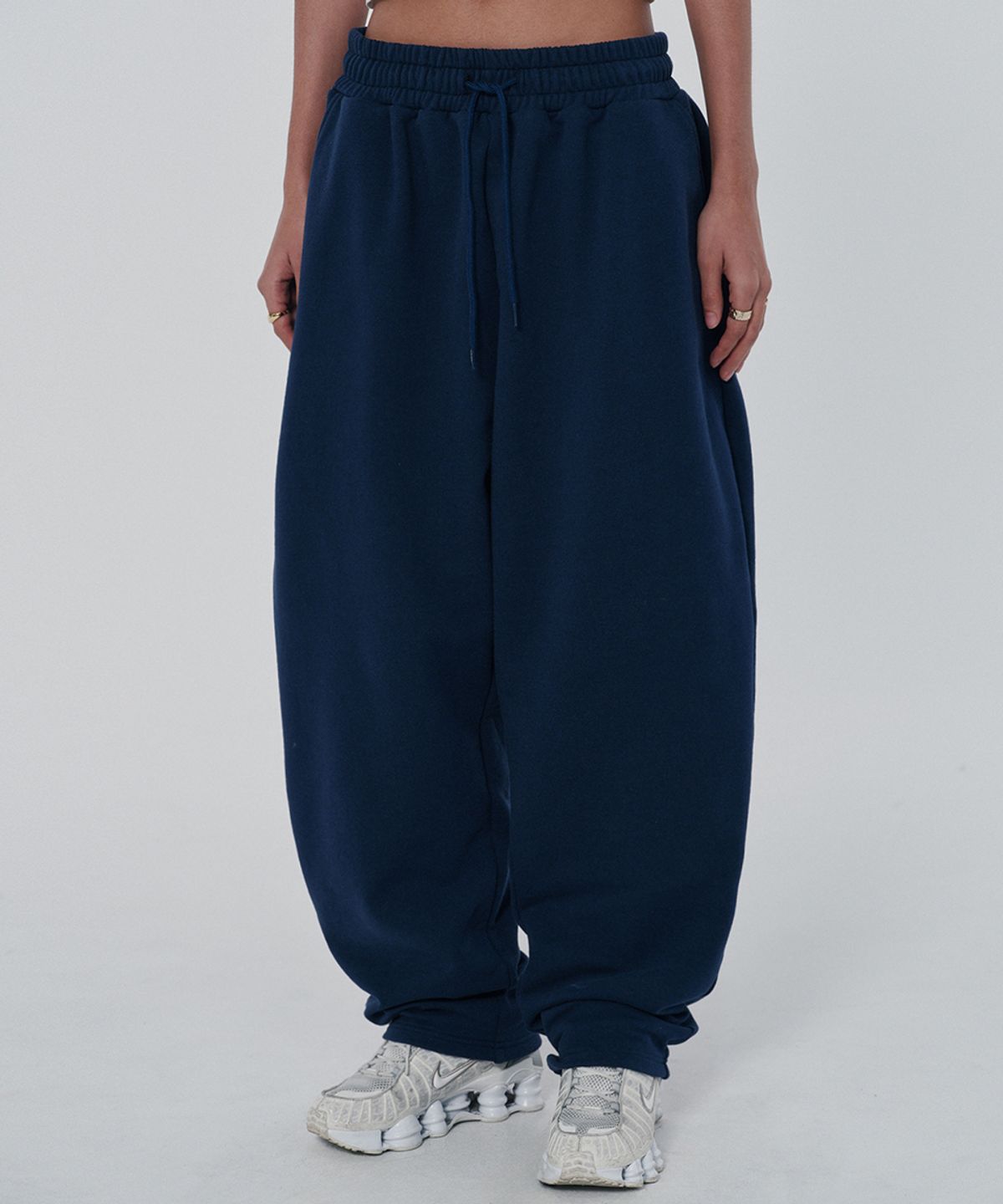 스웨이드(SUADE) BASIC WIDE LONG PANTS [NAVY]